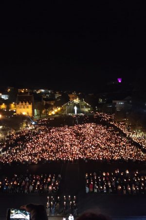 Lourdes4